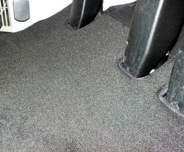 Lancia Voyager 2011-2016 эксклюзивные черные велюровые коврики с резиной