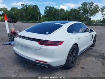 Porsche Panamera II Executive 3.0 330KM 2018 Porsche Panamera 2018r, 4x4, 3.0L 3.0 Benzyna 330KM, zdjęcie 6