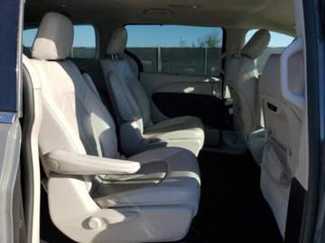 Chrysler Pacifica II 2021 Chrysler Pacifica 2021 Chrysler Pacifica Hybrid Touring L 3.6 Hybryda 260KM, zdjęcie 10