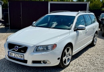 Volvo V70 III Kombi 2.5 T 231KM 2010 Volvo V70 2.5T 231KM Rdesing Skory BiXenon PDC Summum climatronic 2.5, zdjęcie 4