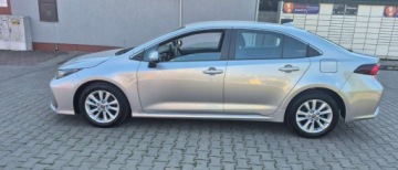 Toyota Corolla XII Sedan Facelifting 1.8 Hybrid 140KM 2024 Toyota Corolla I wlasciciel , pelen serwis w ASO , 1.8 Hybryda 140KM, zdjęcie 7