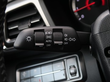  SsangYong Tivoli 1.5 T-GDI, Automat, Skóra, Navi, zdjęcie 19