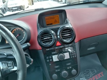 Opel Corsa C 1.2 Twinport ECOTEC 80KM 2006 Opel Corsa Benzyna Klimatyzacja Elektryka Komputer Alu 1.2 Benzyna 80KM, zdjęcie 8