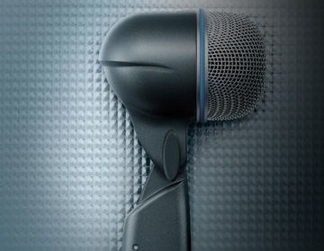 Shure Beta 52A — динамический микрофон