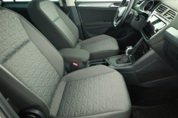 Volkswagen Tiguan II SUV Facelifting 1.5 TSI 150KM 2022 VW Tiguan 1.5 TSI, Salon Polska, 1. Właściciel, zdjęcie 6