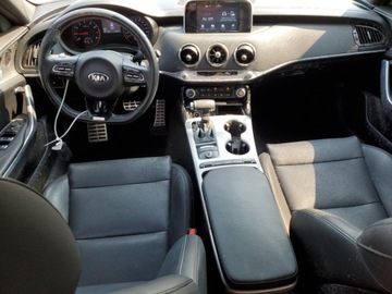 Kia Stinger 2021 Kia Stinger GT 2021 3.3L 3.3 Benzyna 368KM, zdjęcie 3