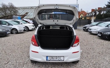 Hyundai i20 I Hatchback 5d Facelifting 1.2 DOHC 85KM 2014 Hyundai i20 LIFT Benzyna 1.2 Klimatyzacja 1.2 Benzyna 85KM, zdjęcie 27