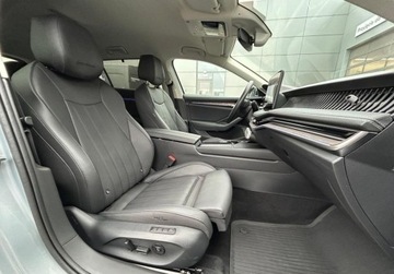 Skoda Superb III Kombi Facelifting 2.0 TDI SCR 150KM 2024 Skoda Superb Combi LaurinKlement Pakiety, Kamera 360, Head-Up, ACC, LED M, zdjęcie 17