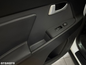 Kia Sportage III 2015 Kia Sportage Kia Sportage 2.0 CVVT 4WD Spirit 2.0 Benzyna 163KM, zdjęcie 24