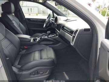 Porsche Cayenne III 2022 Porsche Cayenne Platinum Edition 2022 3.0l 3.0 Benzyna 335KM, zdjęcie 9