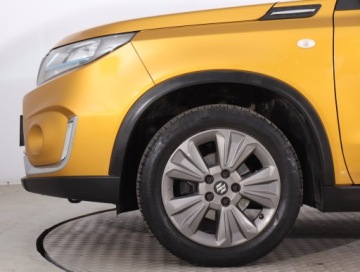 Suzuki Vitara III 2020 Suzuki Vitara 1.4 BoosterJet, Salon Polska, zdjęcie 13