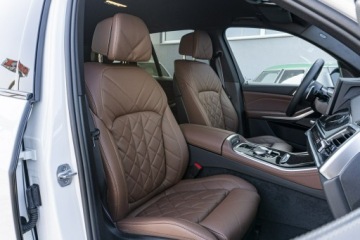 BMW X5 G05 SUV Facelifting 3.0 30d 298KM 2026 BMW X5 xDrive30d Dostępny od ręki!, zdjęcie 22