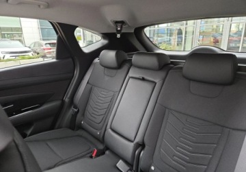 Hyundai Tucson IV 2026 Hyundai Tucson Hyundai Tucson 1.6 T-GDI HEV 239KM 6AT Smart LED Od reki, zdjęcie 15