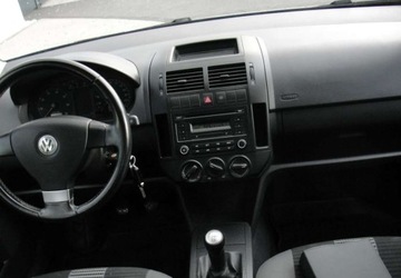 Volkswagen Polo IV Hatchback 1.4 i 80KM 2009 Volkswagen Polo Volkswagen Polo 1.4 United 1.4 Benzyna 80KM, zdjęcie 5