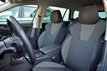 Skoda Octavia IV Kombi 2.0 TDI 150KM 2022 Škoda Octavia Skoda Octavia Bezwypadkowy / Salon, zdjęcie 10