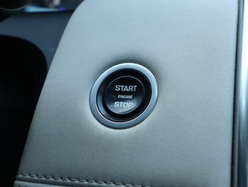 Land Rover Discovery Sport SUV 2.0 TD4 150KM 2019 Land Rover Discovery Sport eD4, Salon Polska, zdjęcie 23