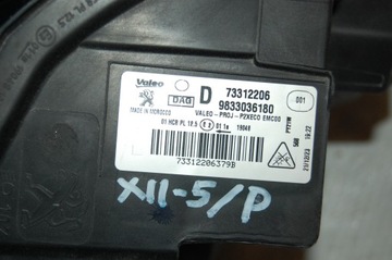 PEUGEOT 2008 II 208 SVĚTLO PRAVÁ LED 9833036180 EVROPA NEPOŠKOZENÝ