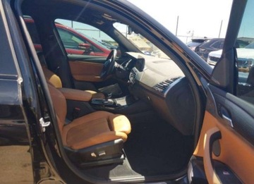 BMW X3 G01 2023 BMW X3 2023, 2.0L, 4x4, po gradobiciu 2.0 Benzyna 248KM, zdjęcie 9