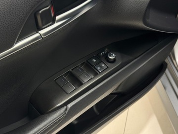 Toyota Camry IX Sedan 2.5 Hybrid Dynamic Force 218KM 2021 Toyota Camry Prestige / Kamera cofania / LED / ACC, zdjęcie 18