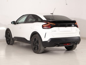 Citroen C4 III SUV 1.2 PureTech 130KM 2021 Citroen C4 1.2 PureTech, Salon Polska, zdjęcie 3