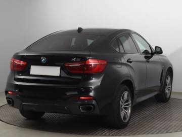 BMW X6 F16 Crossover xDrive30d 258KM 2017 BMW X6 xDrive30d, Salon Polska, 254 KM, 4X4, zdjęcie 4
