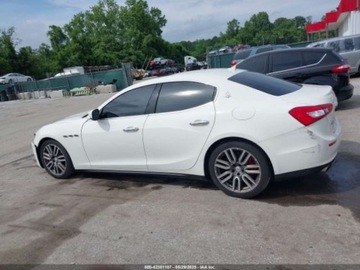 Maserati Ghibli III 2015 Maserati Ghibli S Q4 2015 3.0l 3.0 Benzyna 404KM, zdjęcie 2
