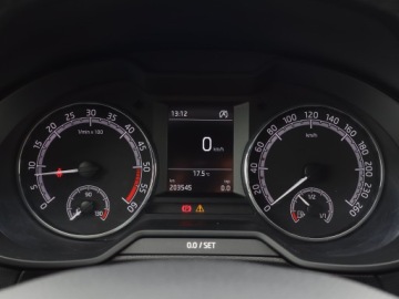 Skoda Octavia III Kombi Facelifting 1.6 TDI 115KM 2019 Skoda Octavia 1.6 TDI, Salon Polska, zdjęcie 10