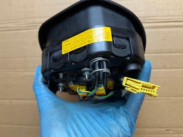 mercedes w204 подушка безопасности водителя 1728601602