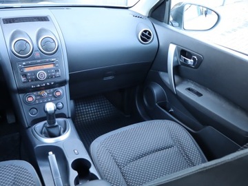 Nissan Qashqai I Crossover 1.6 115KM 2009 Nissan Qashqai 1.6, Klima, Klimatronic, Parktronic, zdjęcie 7