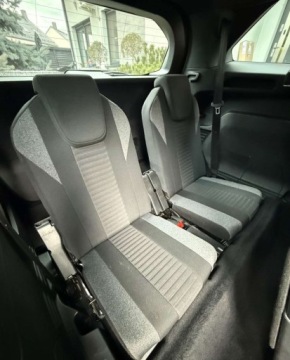 Peugeot 5008 II Crossover Facelifting 1.2 PureTech 130KM 2023 Peugeot 5008 Peugeot 5008 1.2 Benzyna 130KM, zdjęcie 29