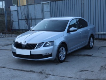 Skoda Octavia III Liftback Facelifting 1.4 TSI 150KM 2017 Skoda Octavia 1.4 TSI, Salon Polska, Klima, zdjęcie 1