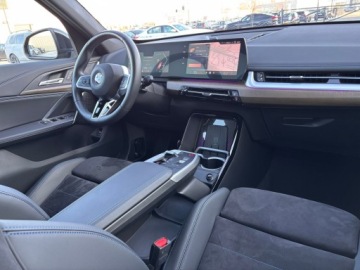 BMW X1 U11 Crossover 1.5 18i 136KM 2024 BMW X1 BMW x1 18i sDrive MPakiet, Serwis Inclusive, zdjęcie 26