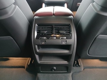 BMW X6 G06 SUV Facelifting 3.0 40i 381KM 2025 BMW X6 BMW X6 40i 2025rok!! Faktura VAT23, bezwypa, zdjęcie 30