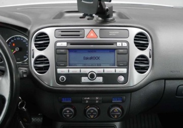 Volkswagen Tiguan I SUV 2.0 TSI 170KM 2009 Volkswagen Tiguan 2.0 TSI 170HP Automat DSG 4motion 4x4 Klimatronic 2.0, zdjęcie 14