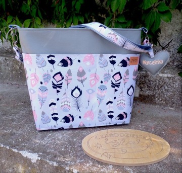 Экологически чистая сумка-органайзер для коляски большой вместимости.