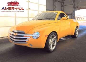 Chevrolet 2004 Chevrolet SSR Regular Cab Short Bed 2004 5.3 Benzyna 300KM
