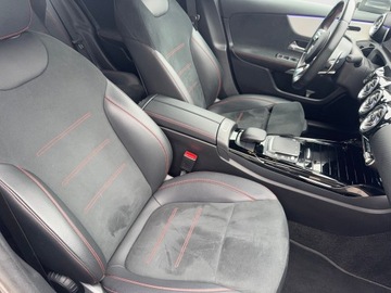 Mercedes Klasa A W177/V177 Sedan AMG 2.0 AMG 35 306KM 2022 Mercedes-Benz A 35 AMG A 35 4MATIC Limuzyna, zdjęcie 22