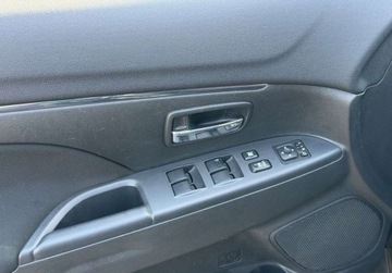 Mitsubishi ASX I SUV Facelifting 2016 1.6 117KM 2018 Mitsubishi ASX 1.6 117KM Kamera CLIMATRONIC Bezwypadkowy Serwis Dla wymaga, zdjęcie 32