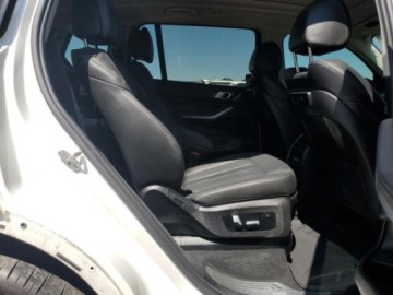 BMW X7 2022 BMW X7 2022, 3.0L, 4x4, od ubezpieczalni 3.0 Benzyna 335KM, zdjęcie 9