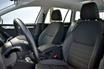 Skoda Octavia III Kombi Facelifting 2.0 TDI 150KM 2020 Škoda Octavia Skoda Octavia Bezwypadkowy / Salon, zdjęcie 10