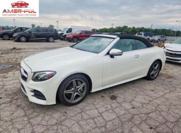 Mercedes Klasa E W213 2018 Mercedes-Benz Klasa E 400 4matic 2018 3.0 Benzyna 329KM