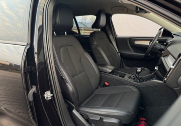 Volvo XC40 Crossover 2.0 D3 150KM 2019 Volvo XC 40 2,0 Multi Led 150PS Virtual Tacho Skora Harman Kardon Reling S, zdjęcie 21