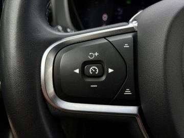 Volvo XC60 II 2021 Volvo XC 60 2.0 B4 190KM Momentum Automat Kamera Virtual LED Salon PLSerwi, zdjęcie 13