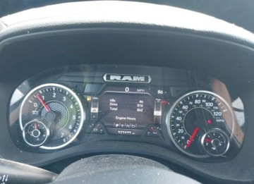  RAM 1500 2022, 5.7L, 4x4, LARAMIE, od ubezpieczalni 5.7 Benzyna 395KM, zdjęcie 11