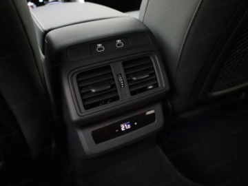 Audi Q5 II SUV Facelifting 2.0 40 TFSI MHEV 204KM 2026 AUDI Q5 TFSI quattro S line Suv 2.0 (204KM) 2026, zdjęcie 16