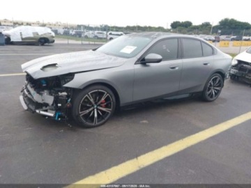 BMW Seria 5 G90-91 2025 BMW Seria 5 530i 2025 2.0l 2.0 Benzyna 255KM, zdjęcie 1