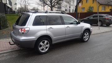 Mitsubishi Outlander I 2.4 i 16V 4WD 160KM 2004 MITSUBISHI OUTLANDER 2,4 MIVEC-4x4, zdjęcie 3