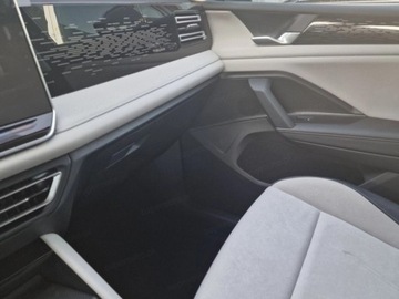 Volkswagen Tiguan III 2025 VOLKSWAGEN Tiguan Elegance 2.0 TSI DSG 4Mot. 204KM 2025, zdjęcie 9