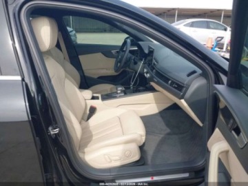Audi A4 B9 2020 Audi A4 Limousine Premium Plus 45 Tfsi Quattro S Tronic 2020 2.0 Benzyna, zdjęcie 9
