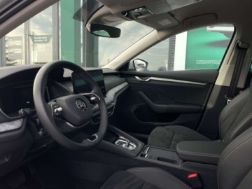 Skoda Octavia IV Liftback 2.0 TDI 150KM 2024 Skoda Octavia Selection 2,0 TDI 150 KM Autom. Skora, swiatla Matrix, 2.0, zdjęcie 16